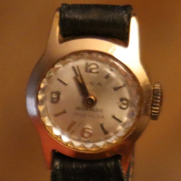 AXA INCABLOC 17 Jewels Ladies Windup Watch 0.750 Gold - 18 Karat 18K Solid Gold main image 7